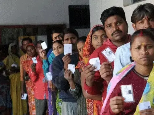 SIR પર ચૂંટણી પંચની સ્પષ્ટતા:દેશના અડધાથી વધુ મતદારો પાસેથી કાગળો નહીં માગે