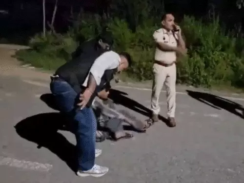 એલ્વિશ યાદવના ઘરે ગોળીબાર કરનાર આરોપીની ધરપકડ:પોલીસ એન્કાઉન્ટરમાં પગમાં ગોળી વાગી 