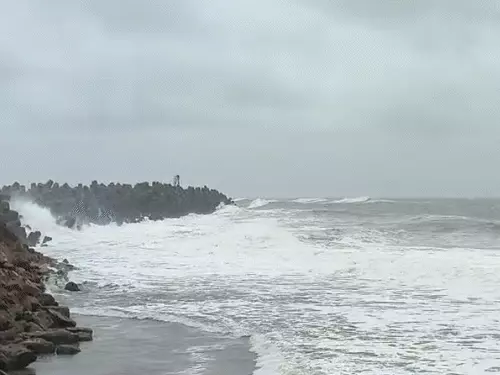 વાવાઝોડું ‘શક્તિ’ દ્વારકા-નલિયાથી 770 કિમી દુર:7 ઓક્ટોબરે નબળું પડશે