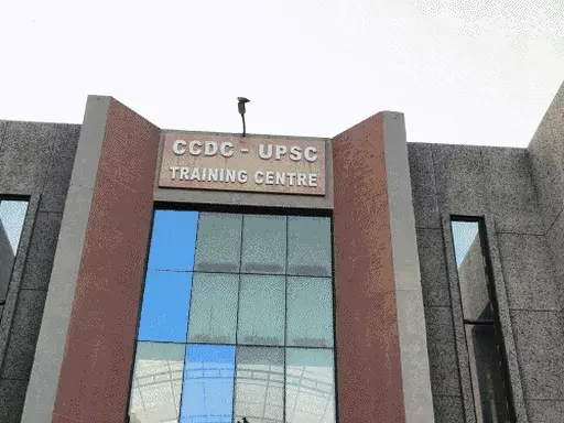 UPSC પ્રિલિમની તૈયારી કરતાં ઉમેદવારોને દર મહિને 4 હજારની સહાય:પ્રિલિમ, મેઈન અને ઈન્ટરવ્યુ ક્લિયર કરનારને 1.55 લાખ સુધીની સહાય, જાણો કોને કેટલી રકમ મળશે