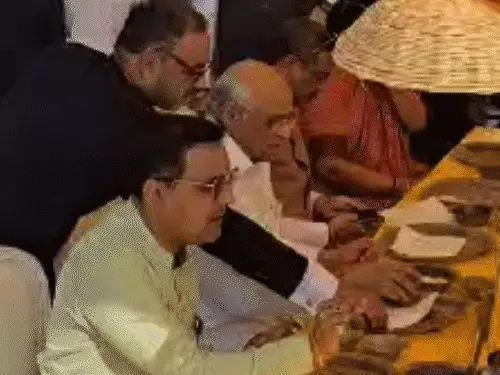 રીવાબા અને CMએ પુરી જગન્નાથ મંદિરનો પ્રસાદ લીધો:લક્ઝુરિયસ પેવેલિયનમાં 5 સ્ટાર હોટલ્સના ફૂડની મજા માણી શકશો, અમદાવાદમાં ઇન્ટરનેશનલ ફૂડ ફેસ્ટિવલનો પ્રારંભ