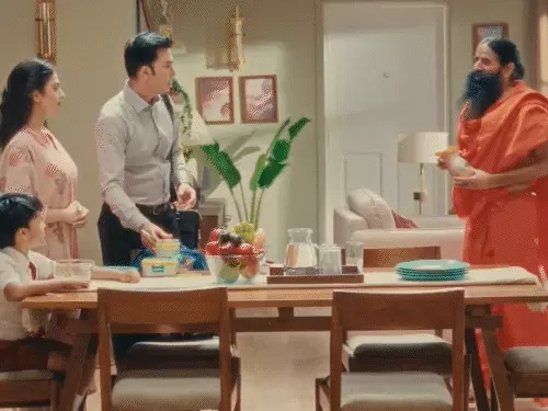 પતંજલિએ ચ્યવનપ્રાશની અન્ય બ્રાન્ડ્સને ફ્રોડ ગણાવી:ડાબરની ફરિયાદ પર દિલ્હી HCએ કહ્યું, ફ્રોડની જગ્યાએ લો ક્વોલિટી કહી શકો, એમાં શું સમસ્યા છે?