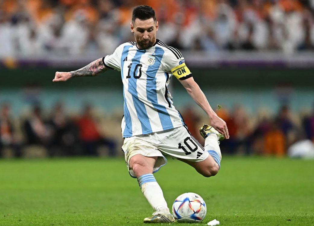  ફૂટબોલ 'કિંગ' લિયોનેલ મેસ્સી 14 વર્ષ પછી ફરશે  ભારત પરત !