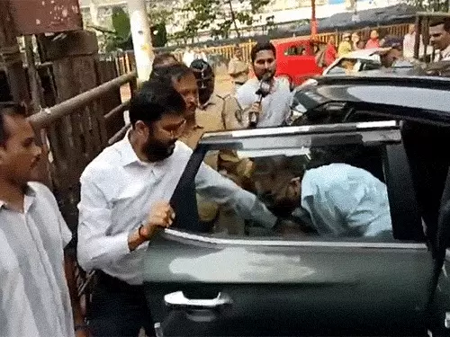 'પૈસા ફેંકી સેલેબ્સ મને પાર્ટીમાં બોલાવે છે':252 કરોડના ડ્રગ્સકેસમાં ઓરીએ ઠીકરું ઈન્ડસ્ટ્રી પર ફોડ્યું; કહ્યું- દુનિયાભરની પાર્ટીઓમાં માત્ર ફોટા પડાવવા જાઉં છું